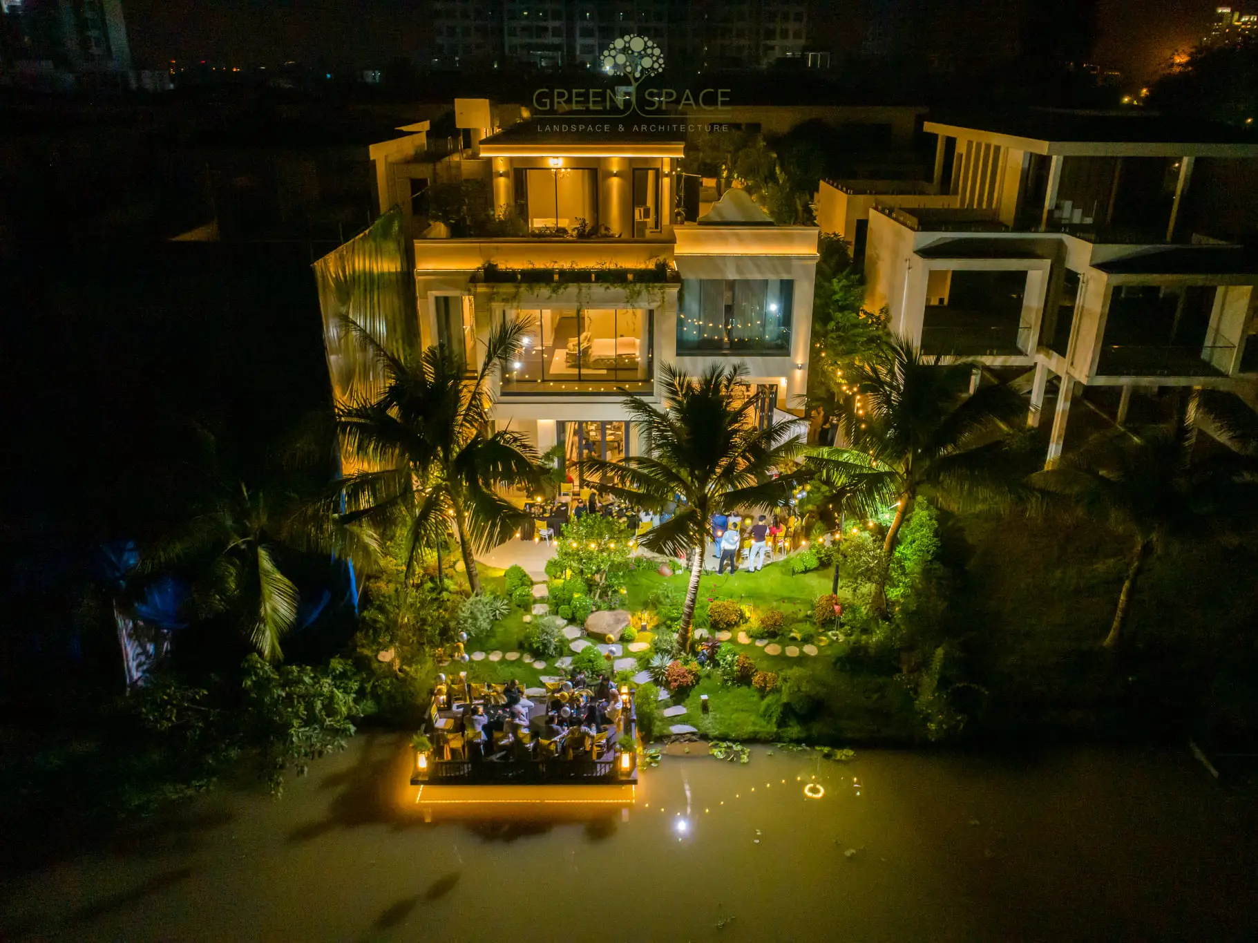 Sân vườn Biệt thự đảo Ecopark do GSPACE thiết kế và thi công